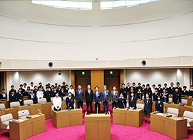 井原市制施行70周年記念 子ども議会（議場）の画像1