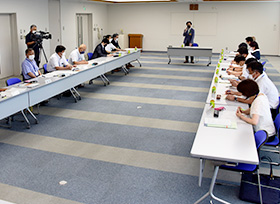 井原市内高等学校のあり方を考える地域協議会（大会議室）の画像2