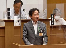 9月市議会定例会市長提案説明（議場）の画像