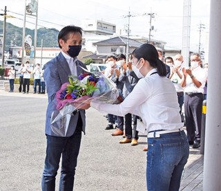 初登庁の模様