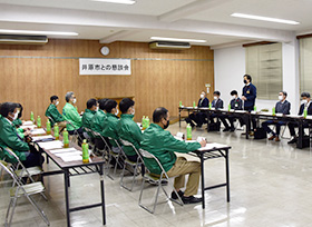 井原市全労働組合協議会との懇談会（労働福祉会館）の画像2