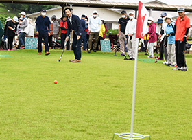 井原市長杯グラウンド・ゴルフ交歓大会（井原市グラウンド・ゴルフ場）の画像2