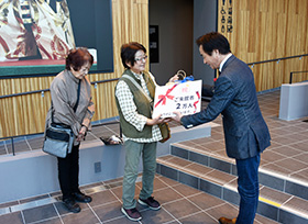 井原市立平櫛田中美術館　来館者数2万人突破（平櫛田中美術館）の画像1