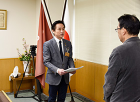 高齢者保健福祉計画・介護保険事業計画策定委員会からの第9期高齢者保健福祉計画・介護保険事業計画（案）の答申（第1応接室） の画像1